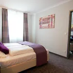 24Hours Apartment Hotel